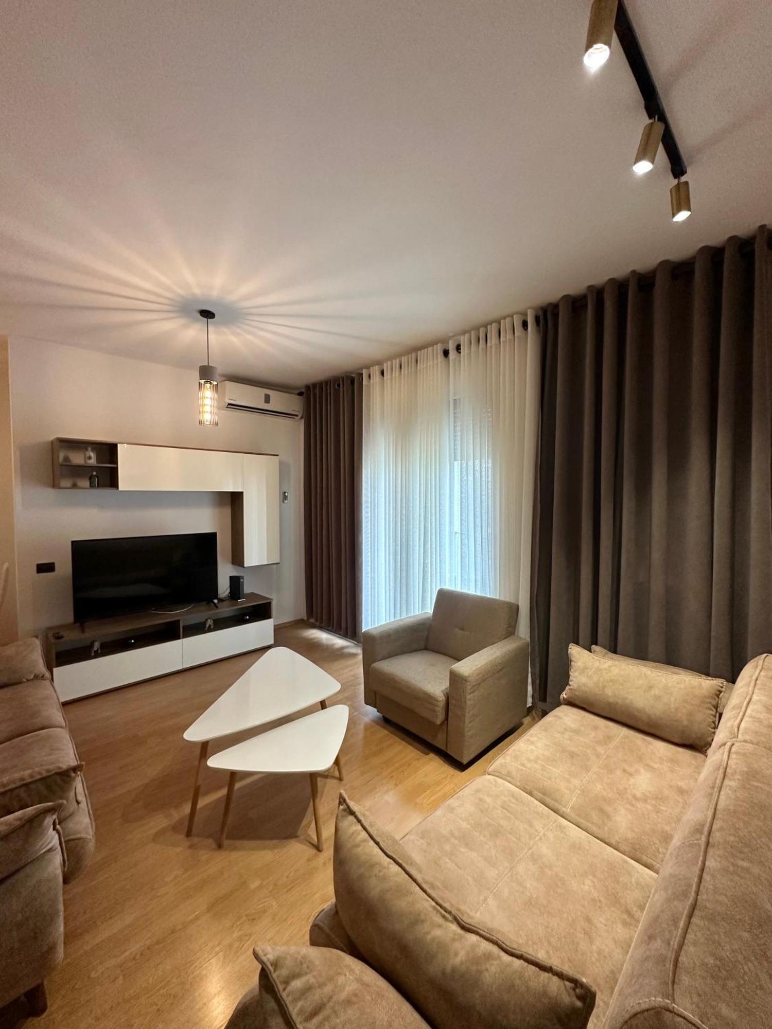 Lake Escape - Home 2 Тирана Экстерьер фото